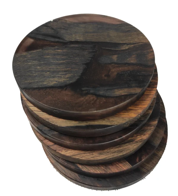 Okrągłe podstawki pod kubek z drewna i brązowej żywicy