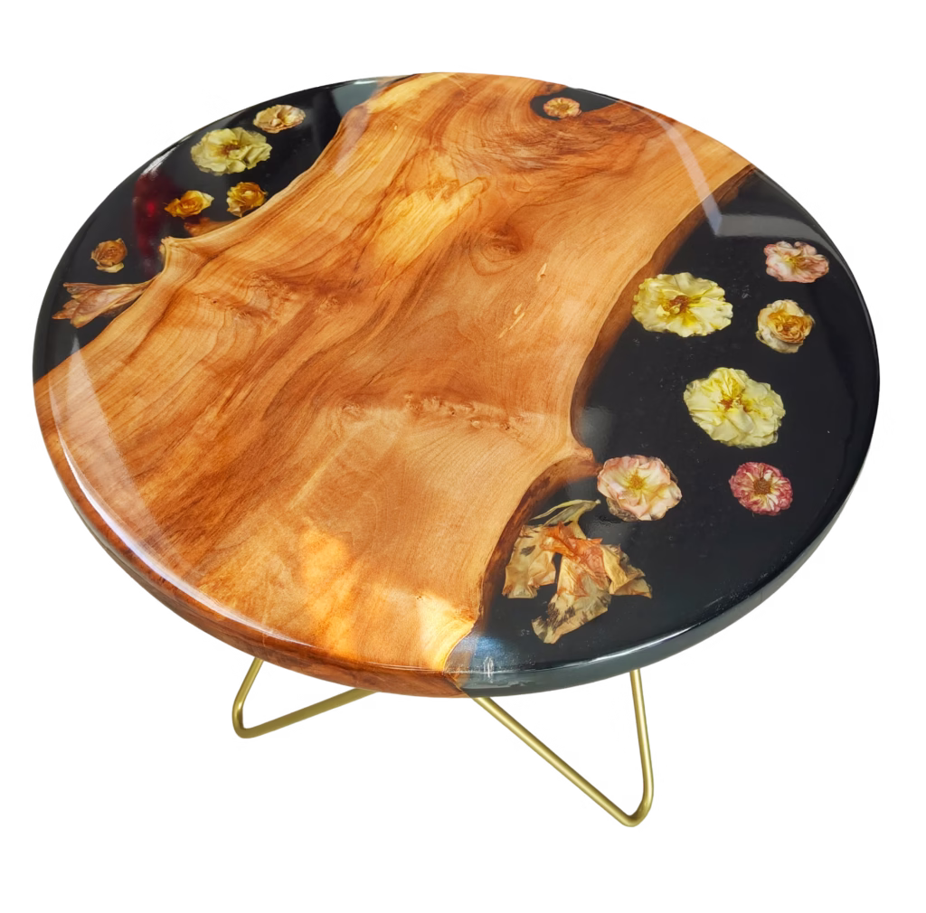 Okrągły Stolik z Klonu z Kwiatami w Czarnej Żywicy 60cm