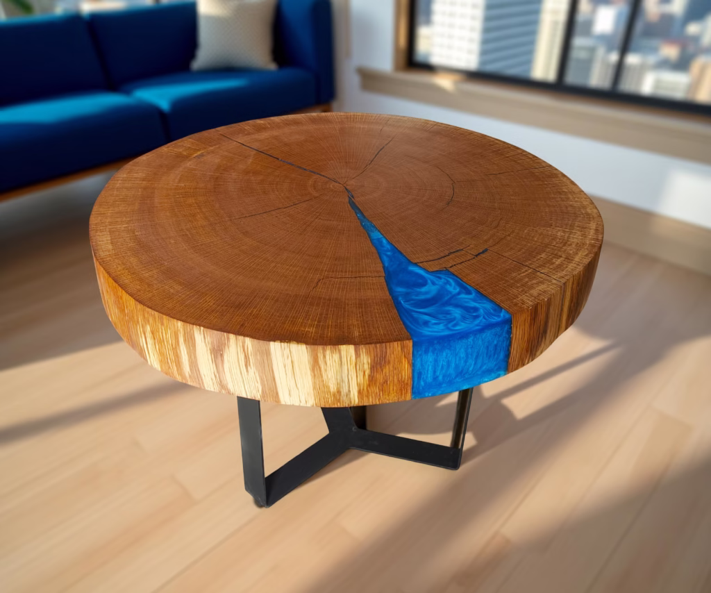 Dębowy Stolik Kawowy z Niebieską Żywicą 60 cm