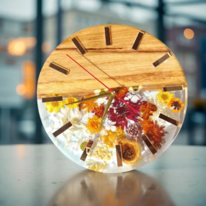 Zegar z drewna i żywicy z zatopionymi kwiatami 30 cm