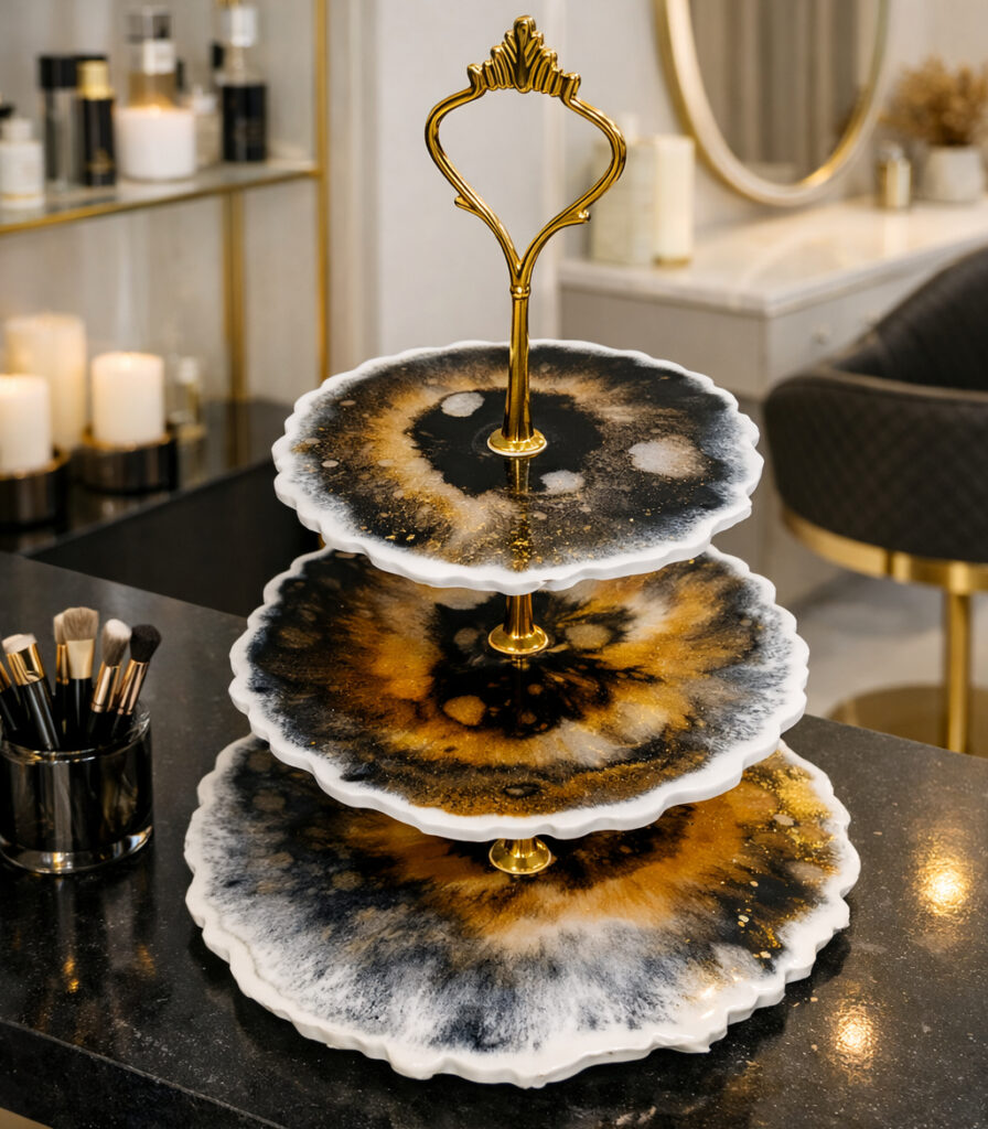 Patera z Żywicy Czarno Złoto Biała 3 Poziomy 2 Patera z Żywicy Czarno Złoto Biała 3 Poziomy