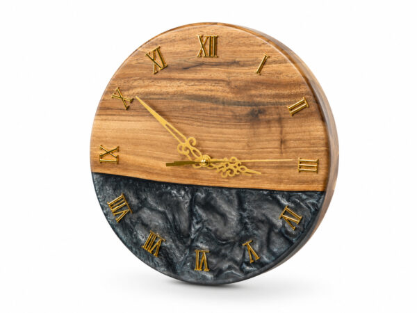 Stoły z żywicy, Stoliki kawowe, Strona główna Madej-handmade 5 Zegar Ścienny na Parapetówkę z Drewna Orzecha i Grafitowej Żywicy 30cm